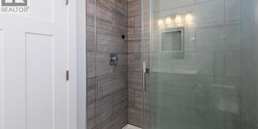 5238 SMITH AVENUE Terrace Photo 12 5238 SMITH AVENUE Terrace Photo 12